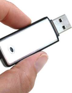 Clé USB dictaphone de surveillance - 18 heures d'autonomie