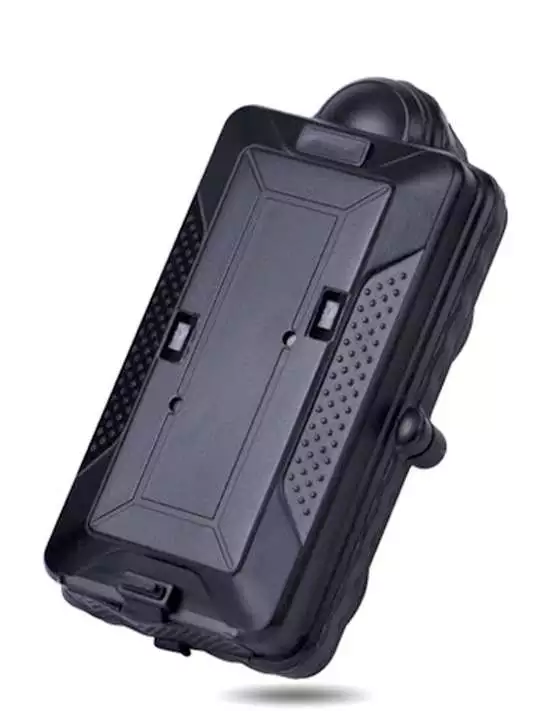 Traceur GPS et micro: très longue... Traceur GPS et micro: très longue...